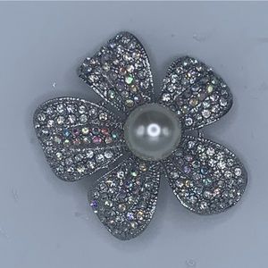 Premier Design Jewelry ‘Prissy Broch/Pin’